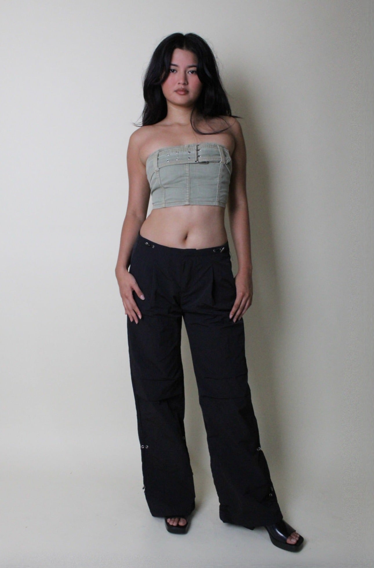 Crush Pleated Parachute Pant - Black