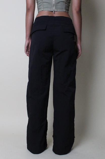 Crush Pleated Parachute Pant - Black