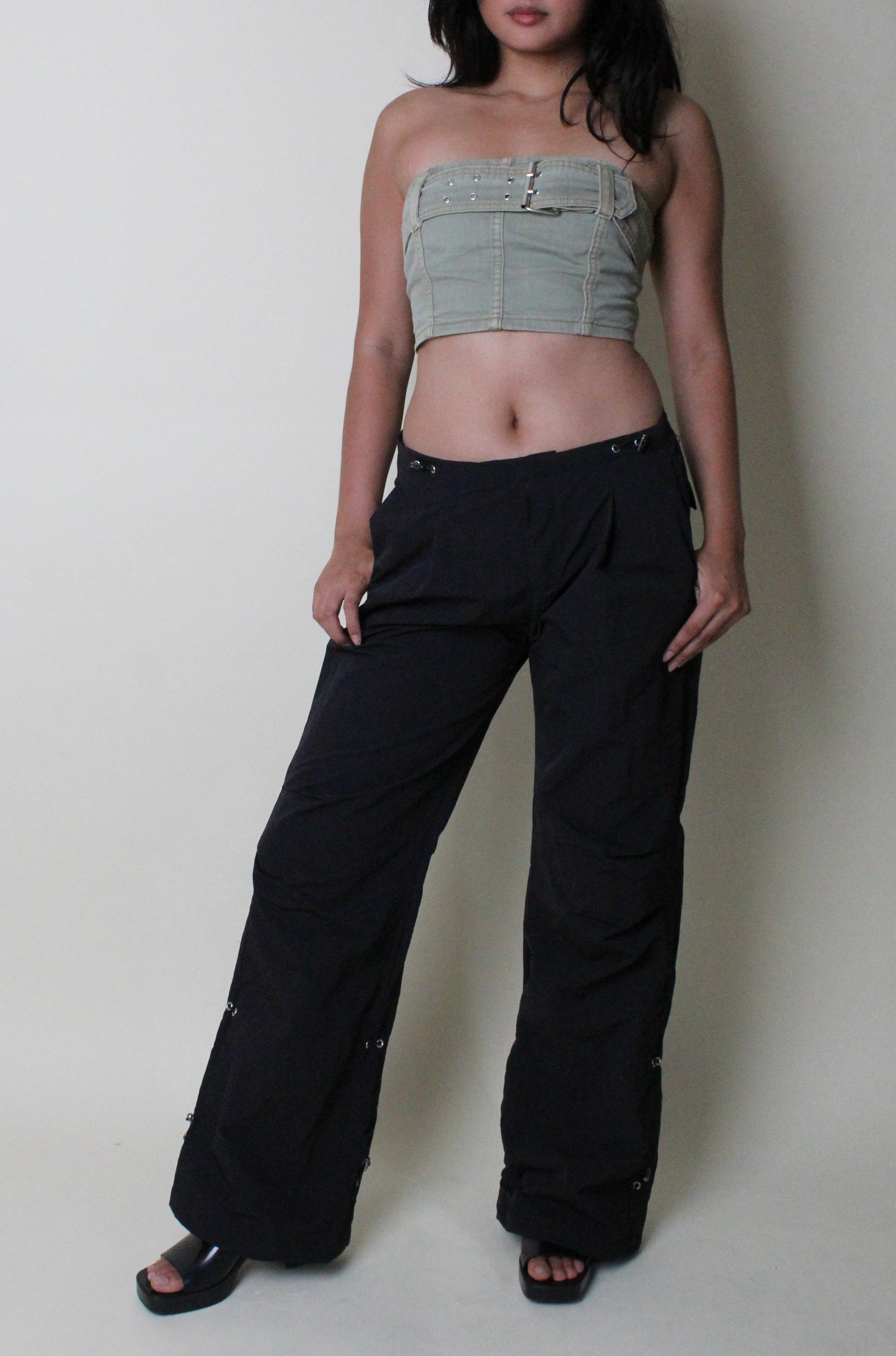 Crush Pleated Parachute Pant - Black